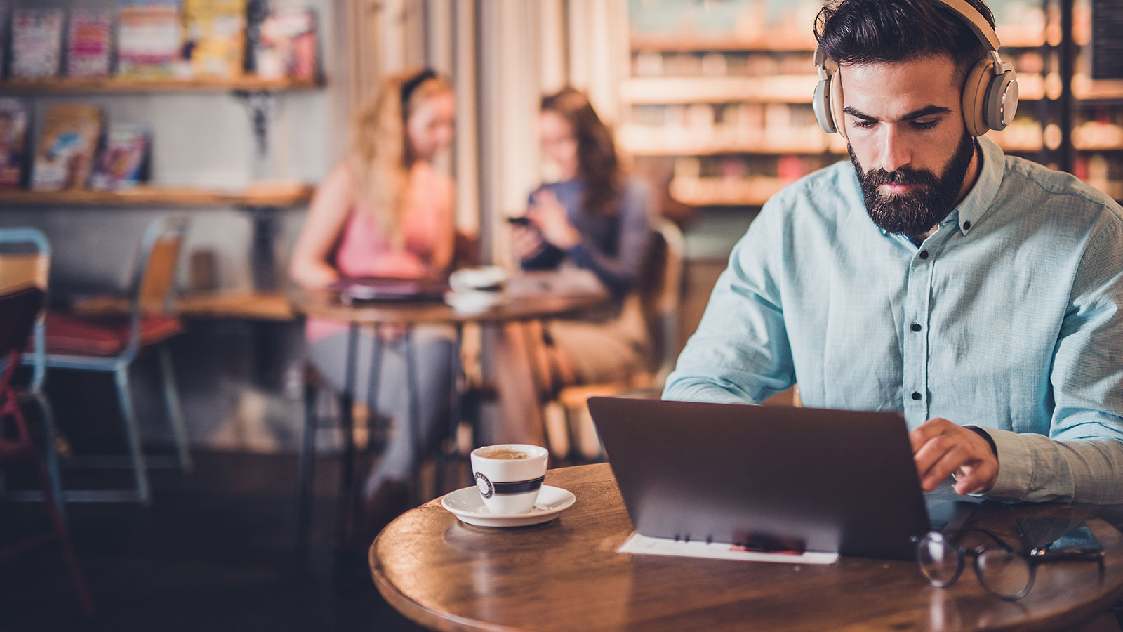 person working in a cafe