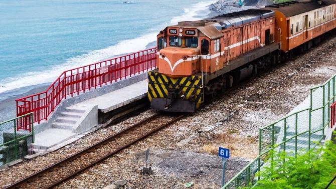 Solutions for rail freight: PwC